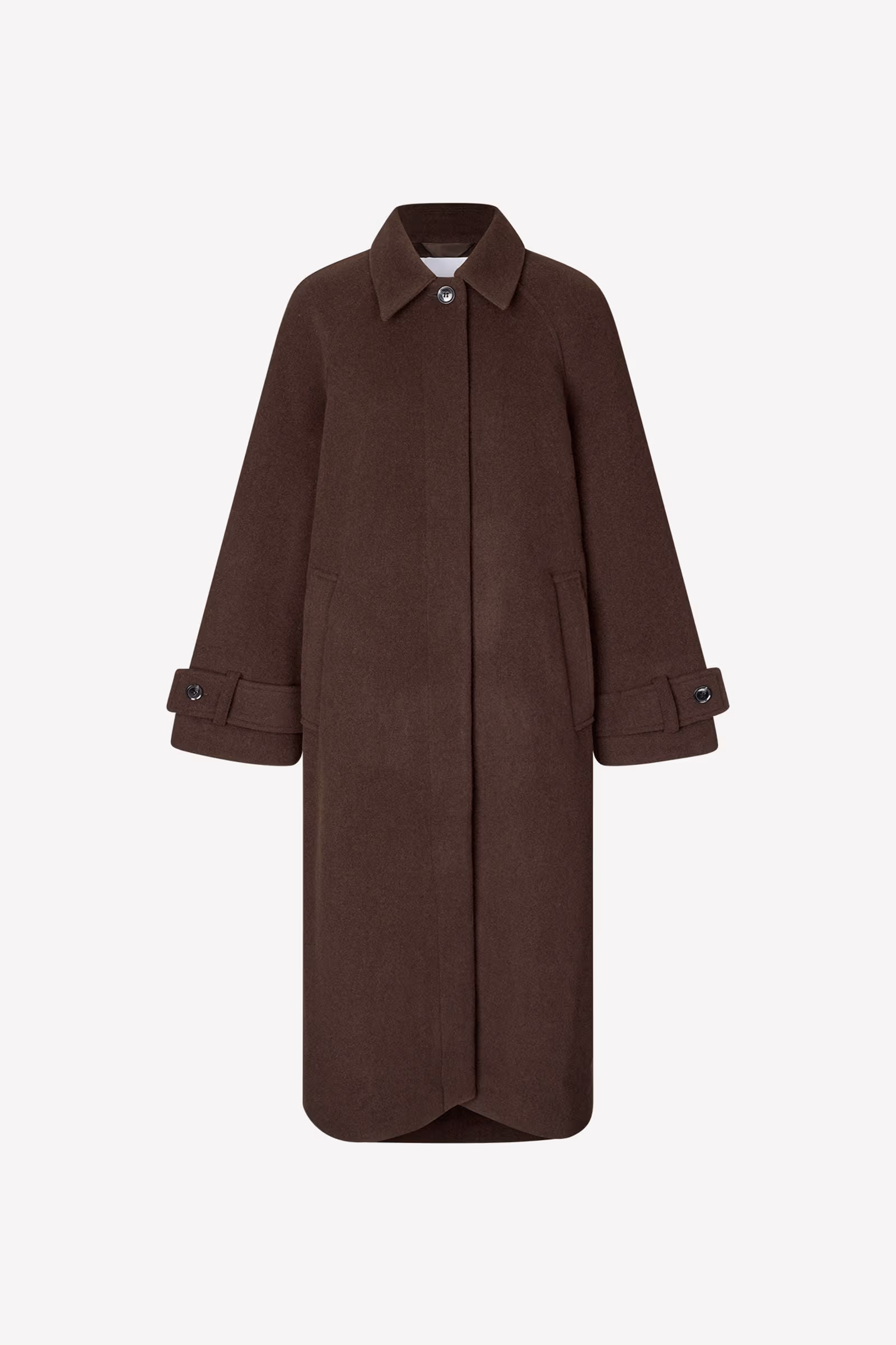 Alma Coat, Mole